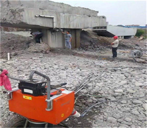 ���������2